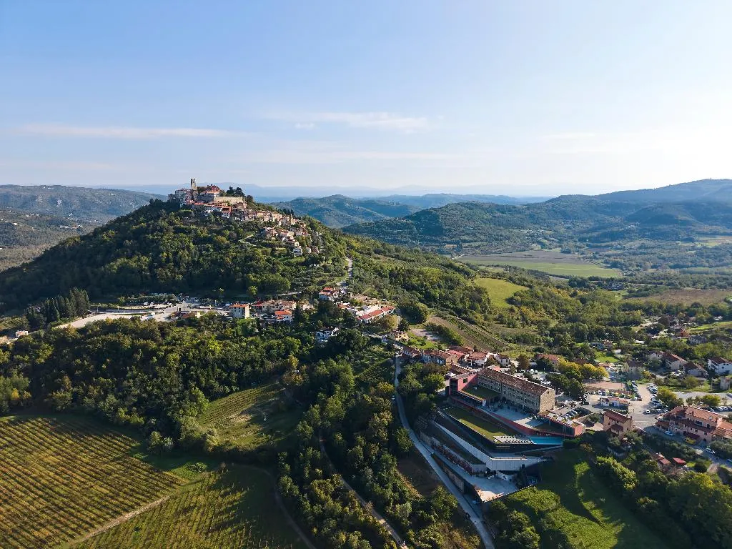General view, ROXANICH Winery and Design Hotel, Istria