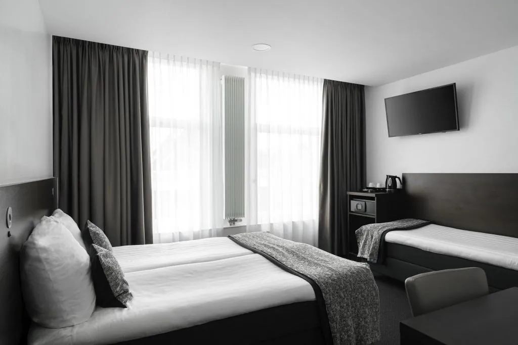 TRIPLE STANDARD Room, Hotel City Garden Amsterdam, Amsterdam