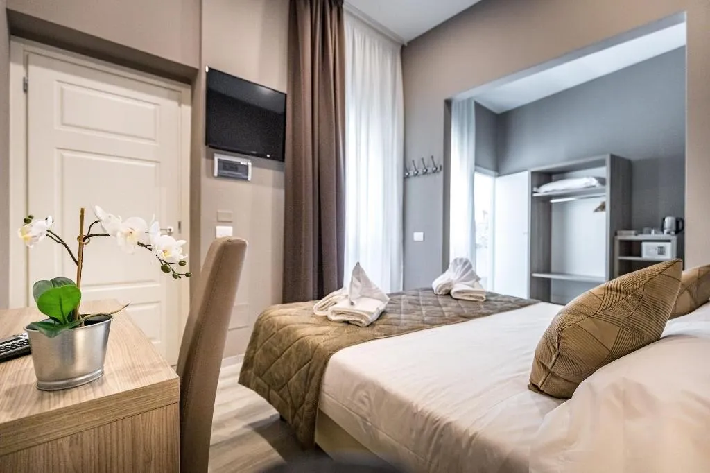 Room, B&B My Way, Florence