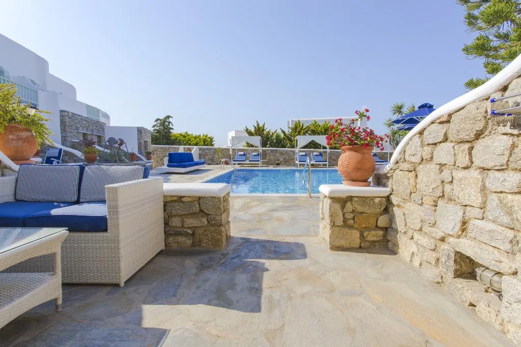 TRIPLE STANDARD Room, Bellissimo Resort, Mykonos