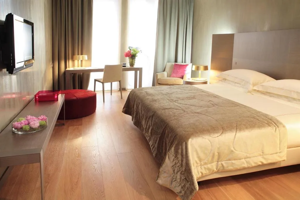 General view, Rosa Grand Milano - Starhotels Collezione, Milan