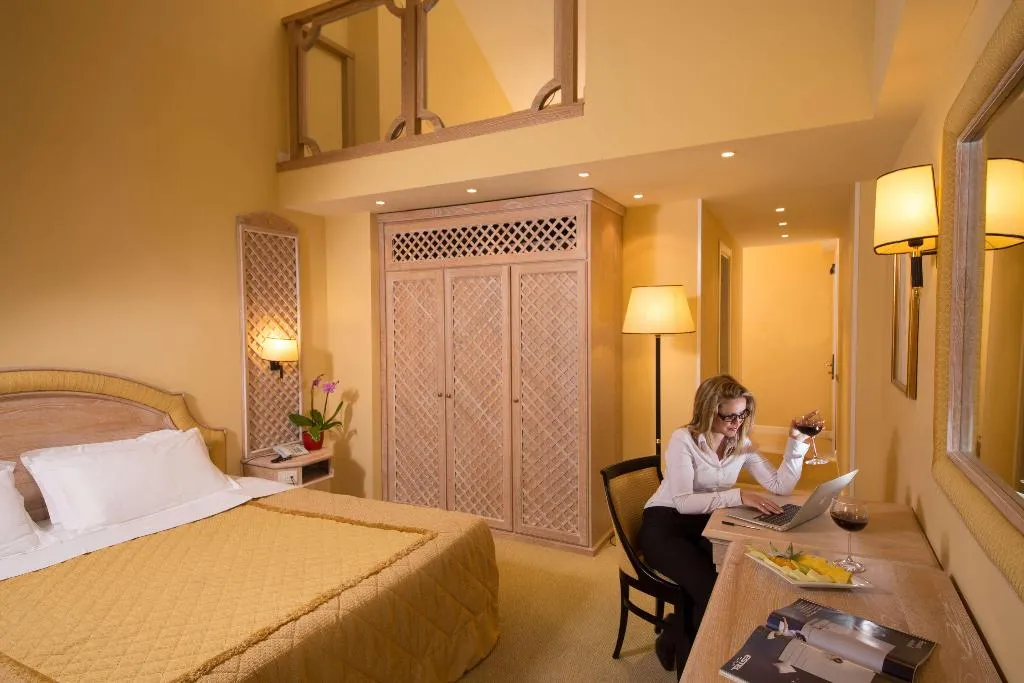 SUITE KING SIZE BED Room, Best Western Park Hotel, Rome