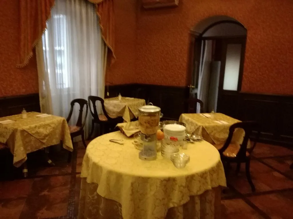 Restaurant, Guiren, Naples