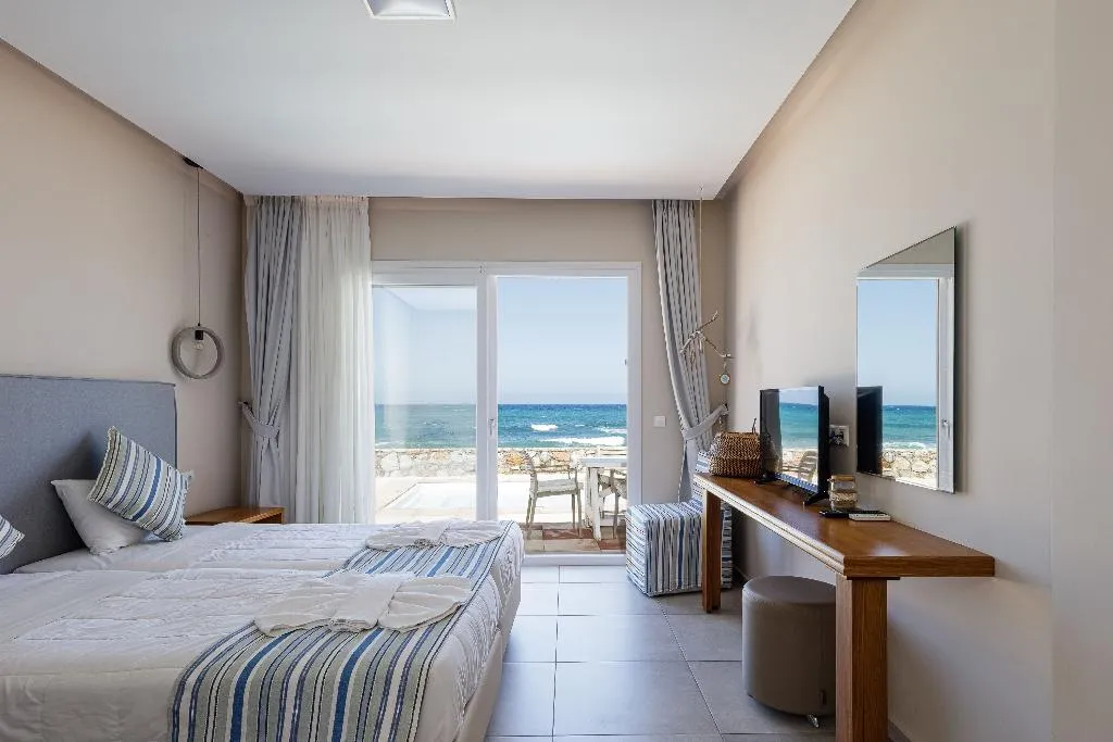 BUNGALOW PREMIUM Room, Theo Star Beach Hotel, Crete