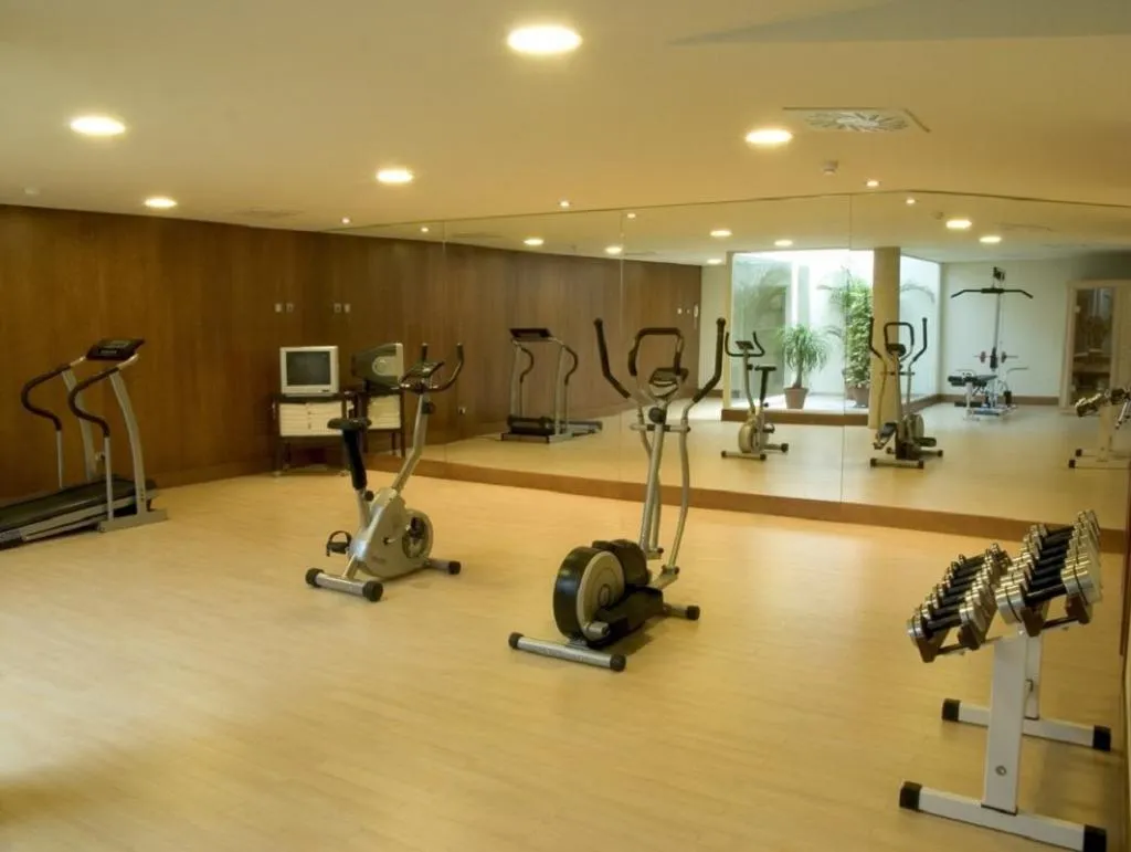 Sports and Entertainment, Xon's Valencia, Valencia