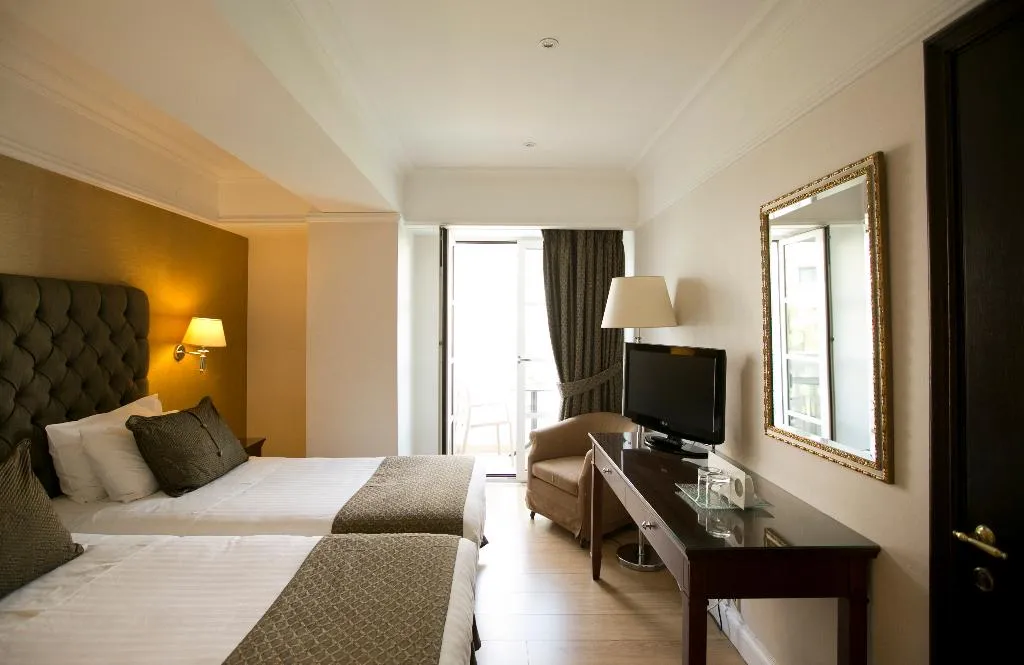 Double or Twin WITH VIEWS Room, Hera Hotel, Athens