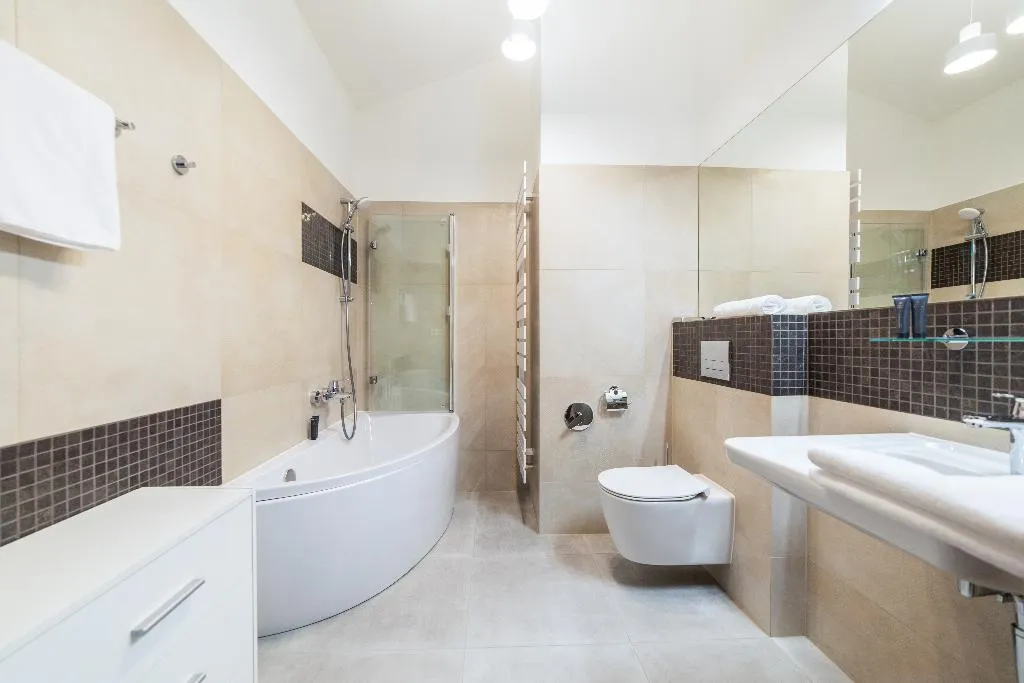 APARTMENT TWO BEDROOMS ONE BATHROOM Room, Portal House Apartments, Krakow