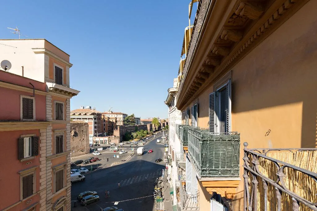 Terrace, Dolce Luxury Rooms, Rome