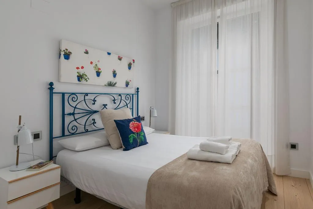 APARTMENT ONE BEDROOM Room, Holiday Rentals Tempa Museo, Seville