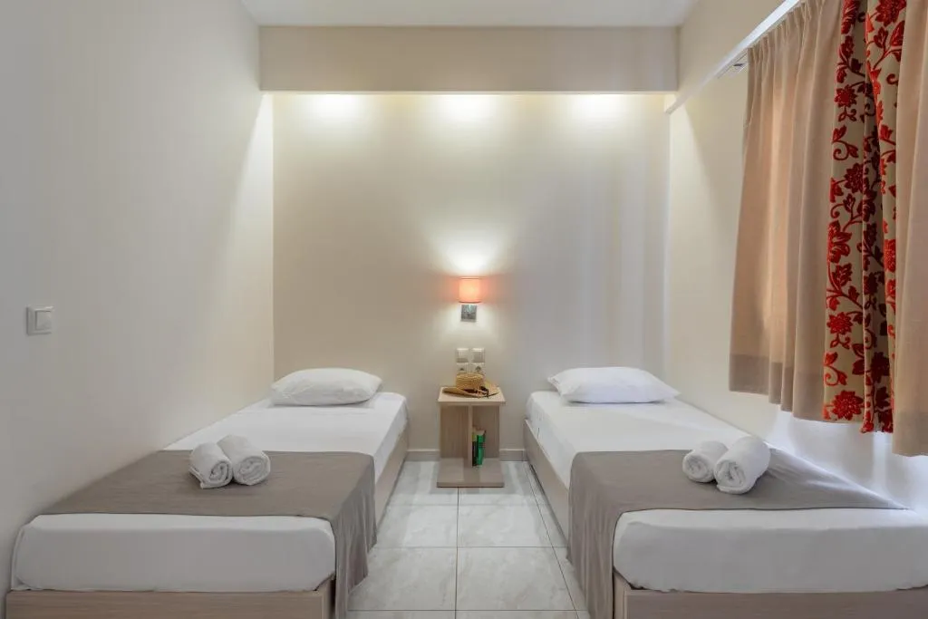 FAMILY ROOM GARDEN VIEW TWO BEDROOMS Room, Marilena Hotel, Crete