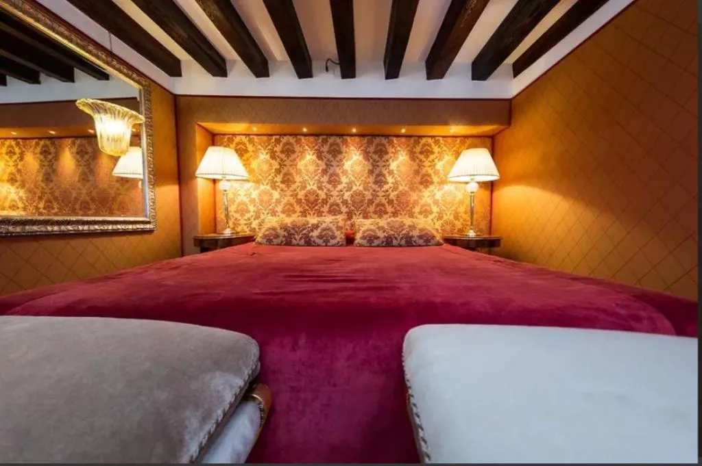 DOUBLE DELUXE Room, Ca' dell'Arte Palace, Venice