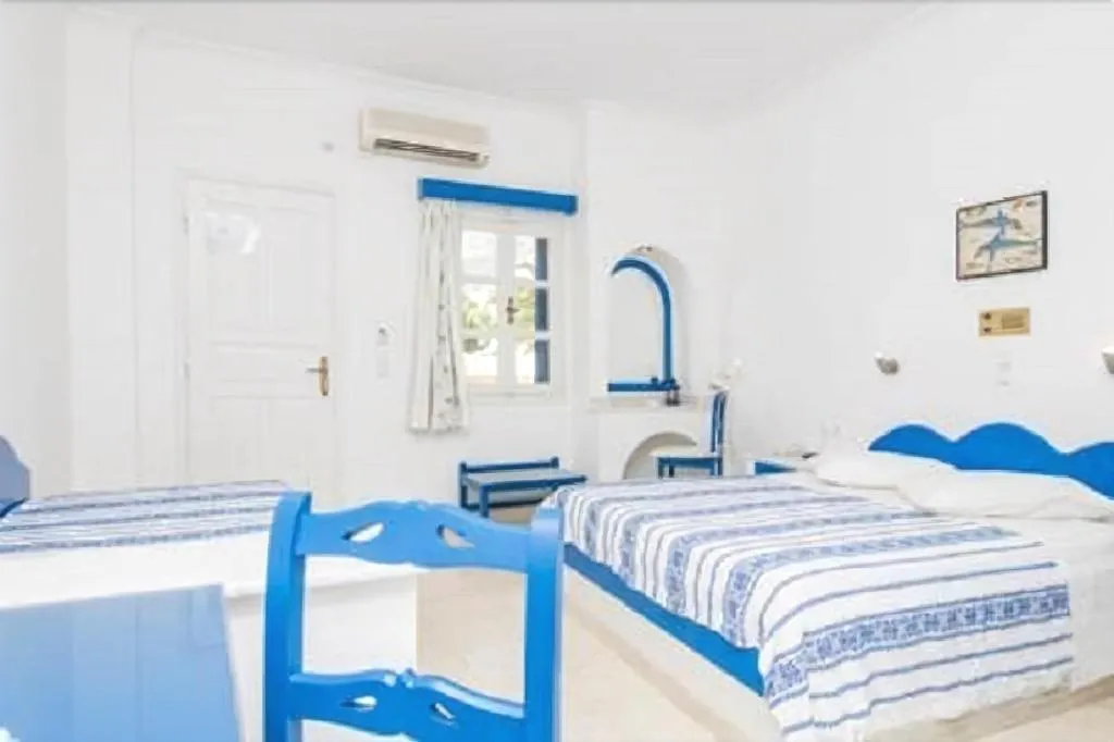 Room, Dioskouri Art Villas, Santorini
