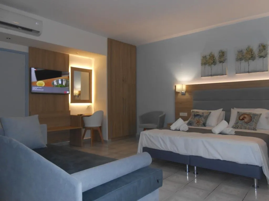 STUDIO CAPACITY 3 Room, Aristo apts, Crete
