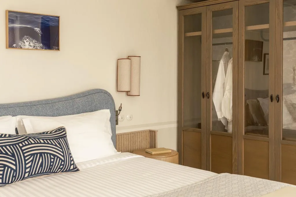 SUITE HONEYMOON Room, Homeric Poems, Santorini