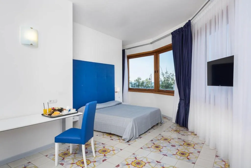 Room, Hotel Sole Splendid, Naples