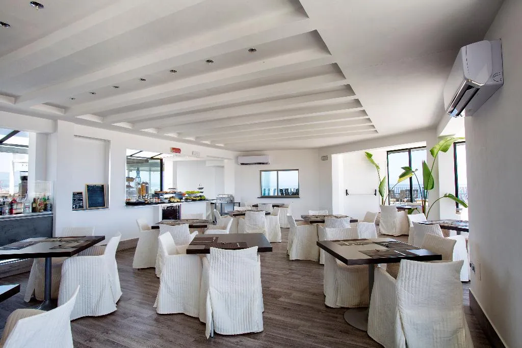 Restaurant, Yachting Palace, Taormina