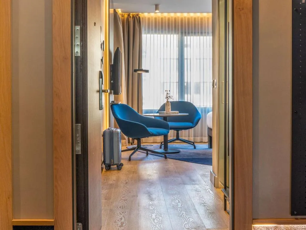 DOUBLE EXECUTIVE Room, Novotel Madrid Feria and Airport, Madrid