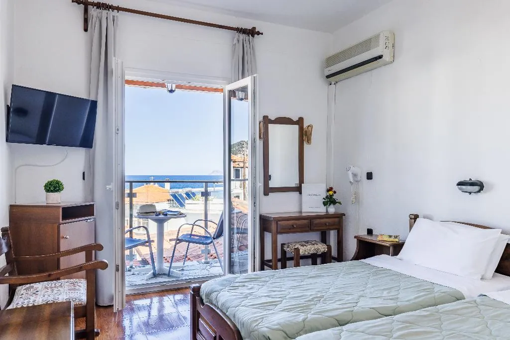 Double or Twin SIDE SEA VIEW Room, Hotel Dionyssos, Skiathos
