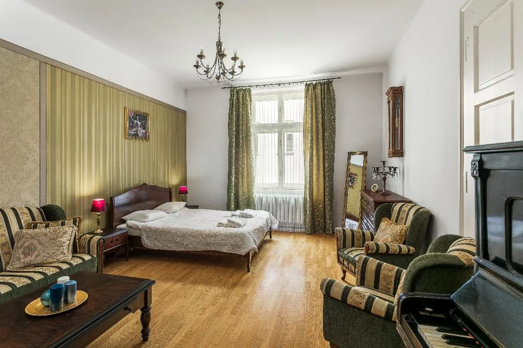 APARTMENT TWO BEDROOMS Room, The Spiski Palace Apartments, Krakow
