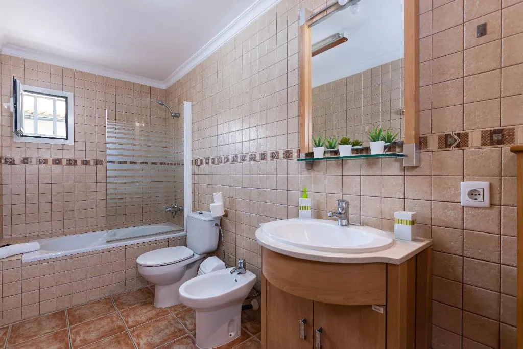 APARTMENT TWO BEDROOMS Room, Acapulco Apartments, Majorca