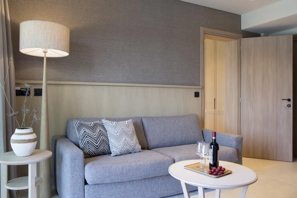 SUITE TWO BEDROOMS Room, MERAVIA Leonardo Limited Edition, Halkidiki
