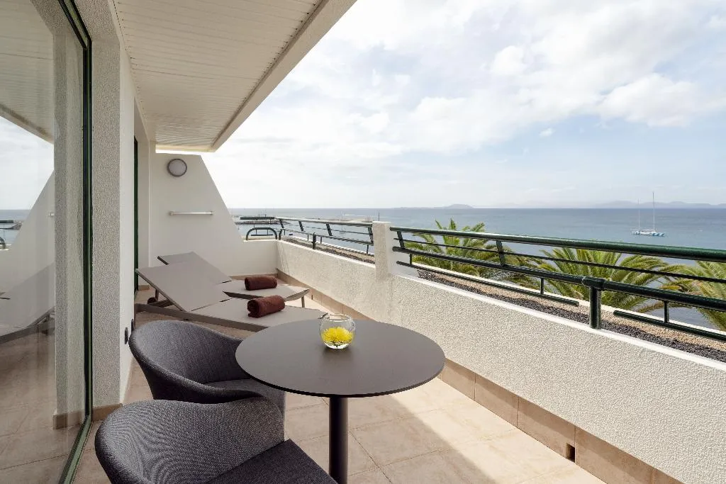 SUITE OCEAN FRONT Room, Grand Hyatt Lanzarote Playa Dorada Resort, Lanzarote