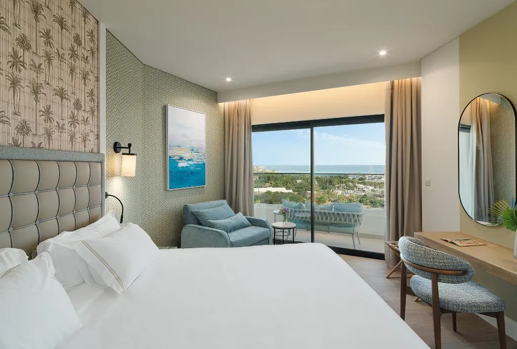 SUITE SEA VIEW ONE BEDROOM Room, The GrandResort-Leonardo Limited Edition, Cyprus
