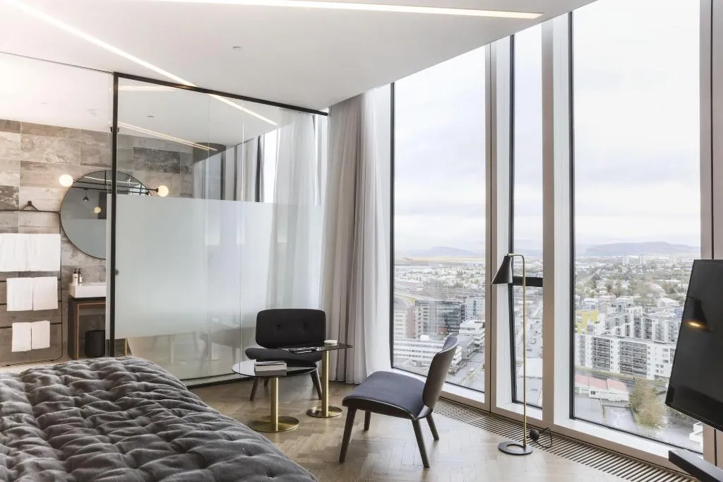 Room, Tower Suites Reykjavik, Reykjavik