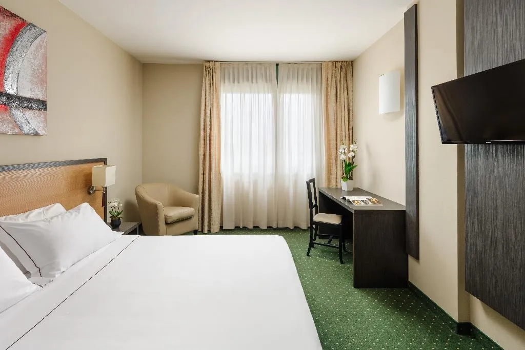 Room, Smart Hotel King, Milan