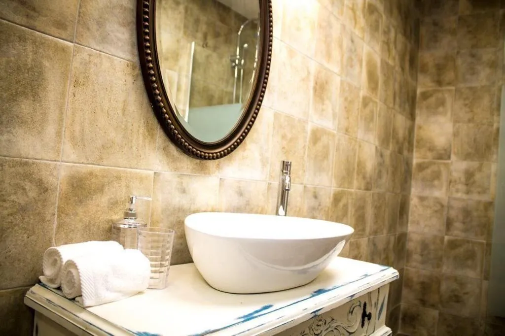 Room, Lemon Tree Bed & Breakfast by CX Collection, Malta