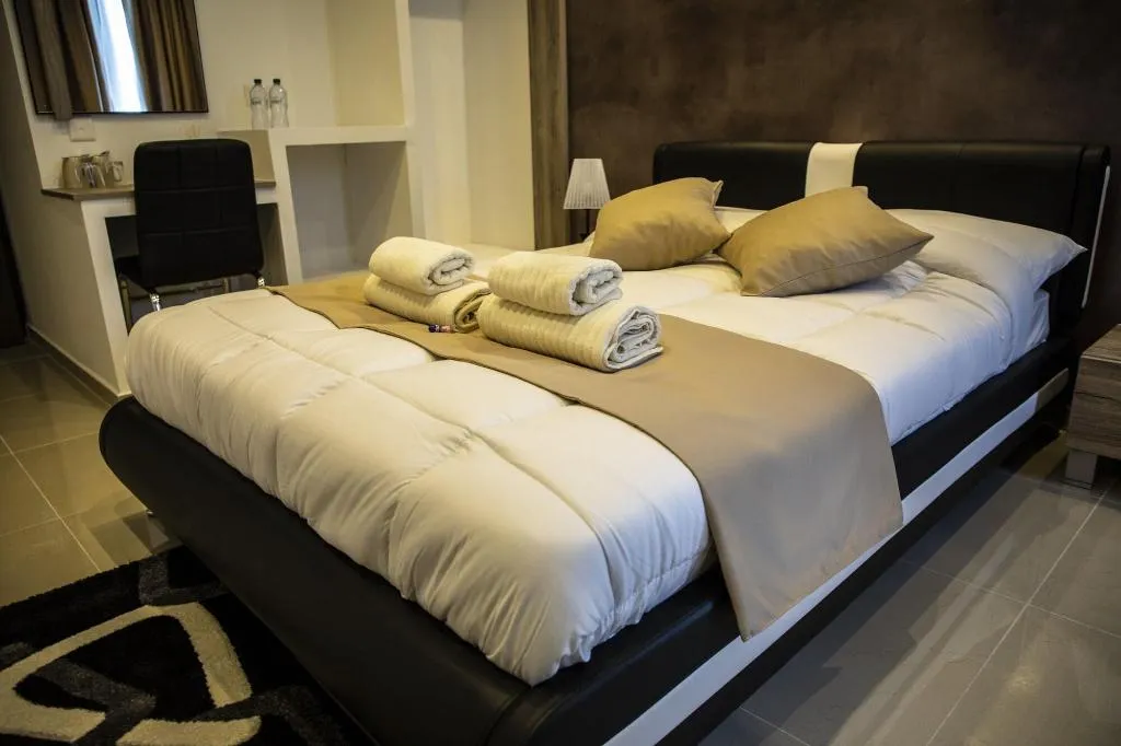 Room, The Pearl - Luxury Guest House, Malta