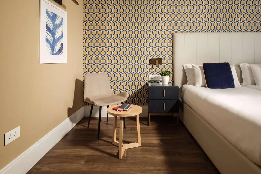 Double or Twin EXECUTIVE KING BED Room, Hotel 115 The Strand Hotel and Suites, Malta