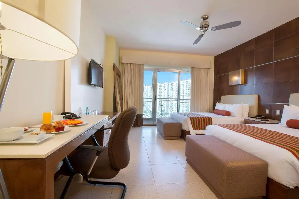Room, Krystal Urban Cancún & Beach Club, Cancun Area