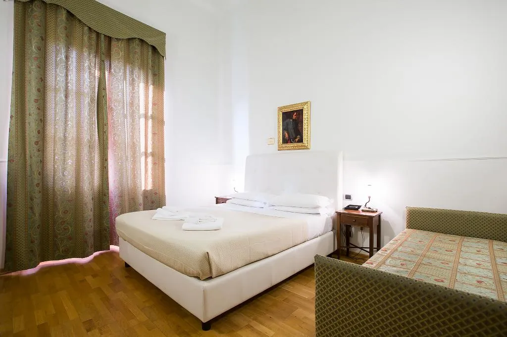 TRIPLE STANDARD Room, Relais Hotel Centrale, Florence