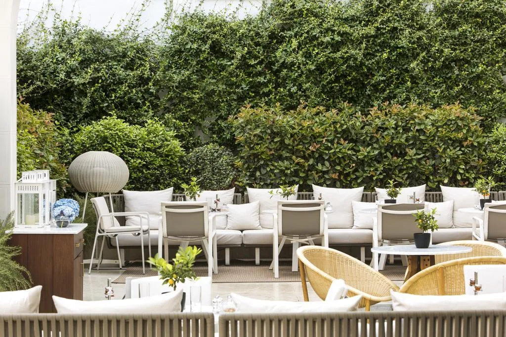 Terrace, Palacio de los Duques Gran Meliá, Madrid