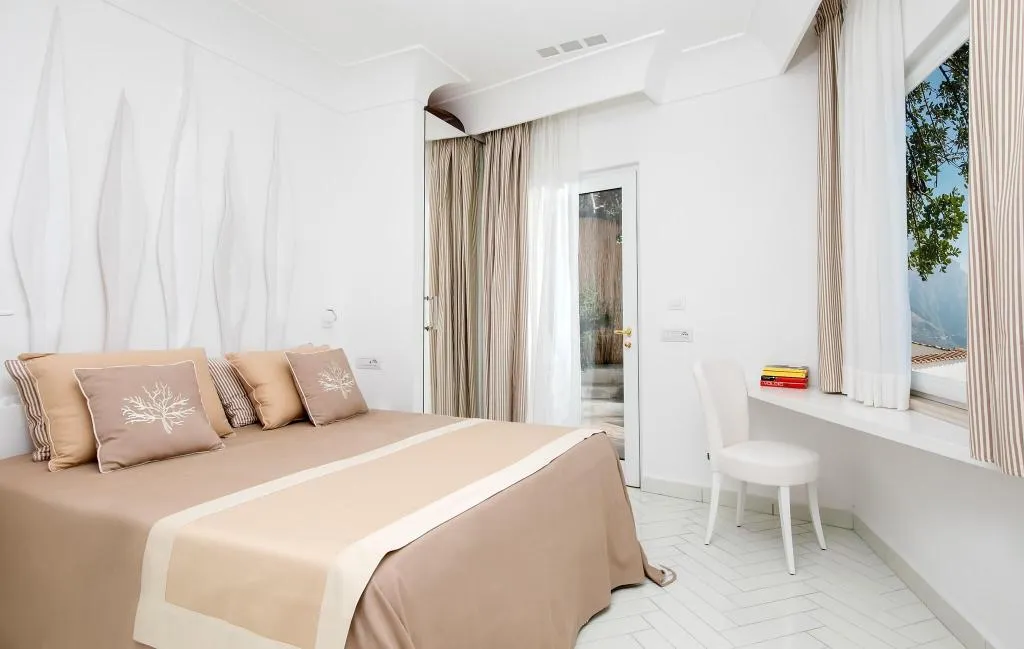 Room, Le Agavi hotel, Naples