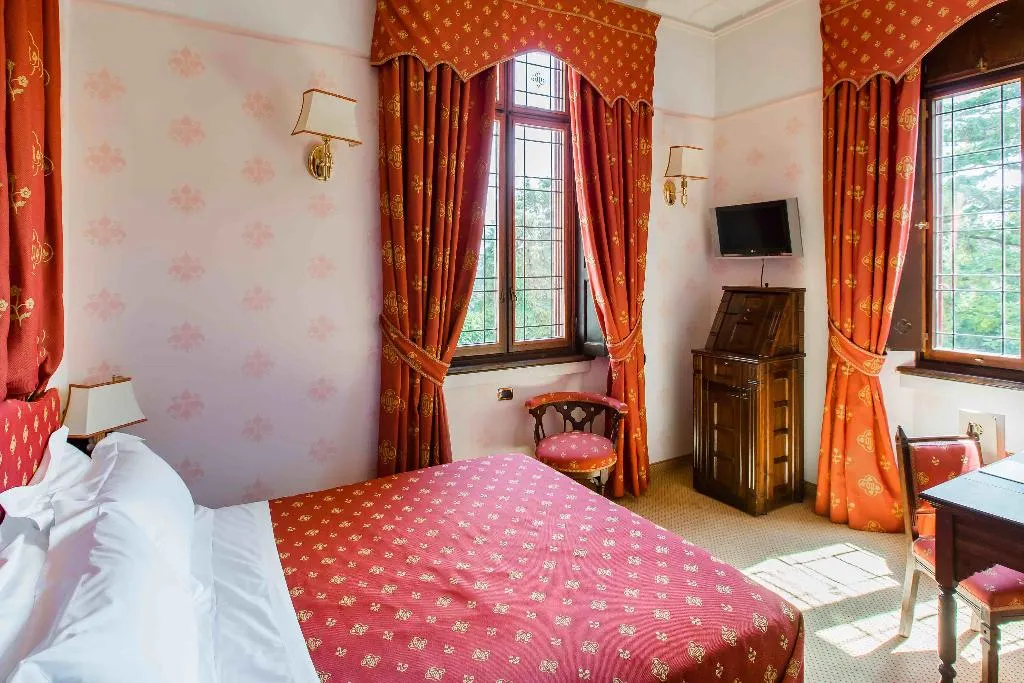 Double or Twin SUPERIOR Room, Castello Dal Pozzo, Milan