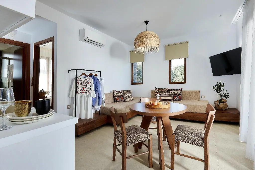 SUITE ONE BEDROOM ONE BATHROOM Room, Volta Suites And Villas, Crete