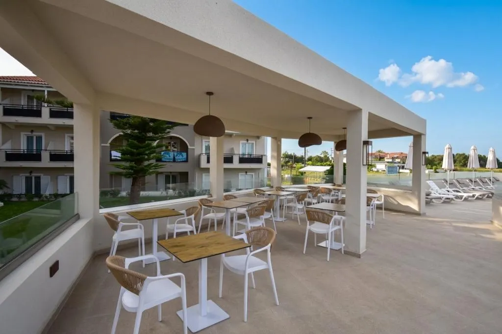 Pool, Dennys Inn, Zante