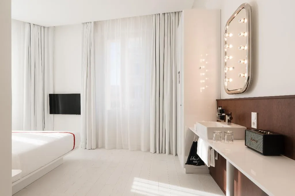 DOUBLE DELUXE Room, Ruby Giulia Hotel Rome, Rome