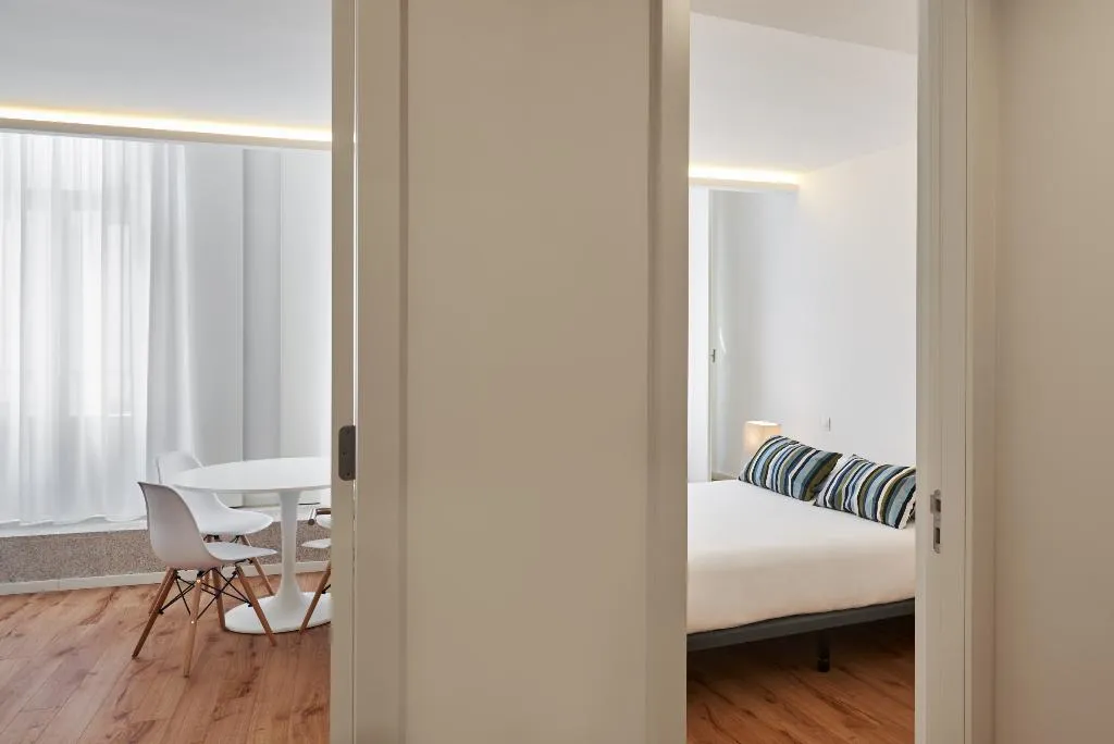 APARTMENT CAPACITY 3 Room, Apartments Ponte Nova, Porto