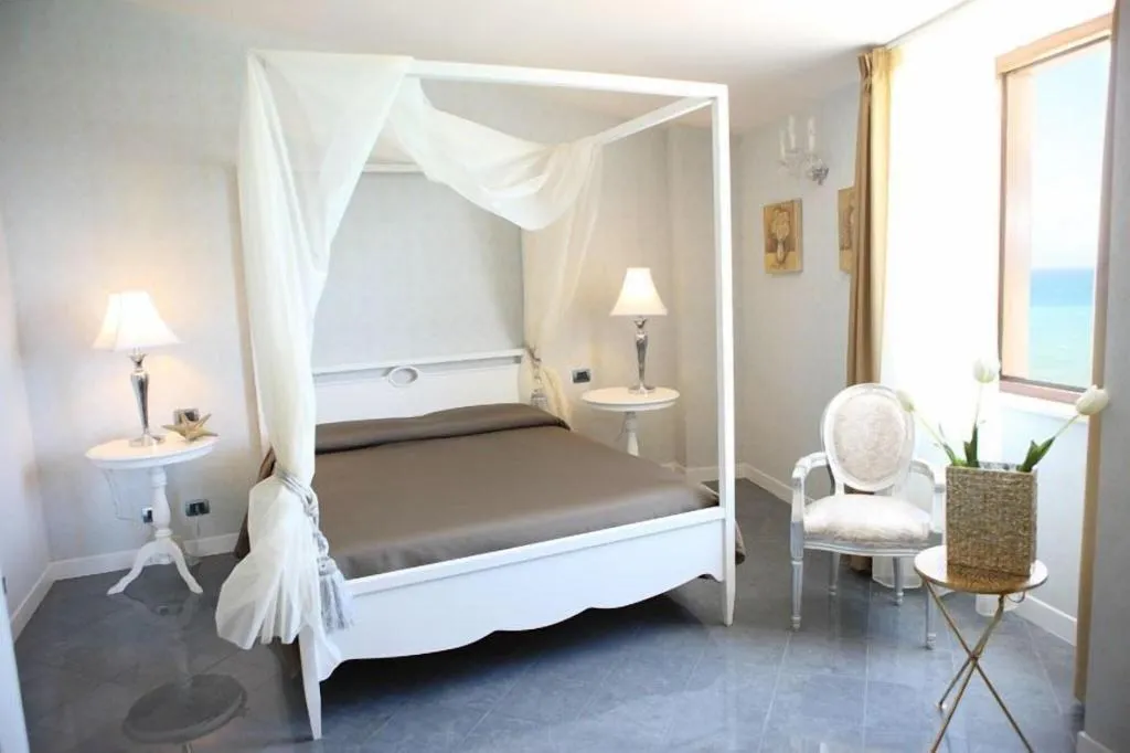 Room, Marina Holiday, Palermo