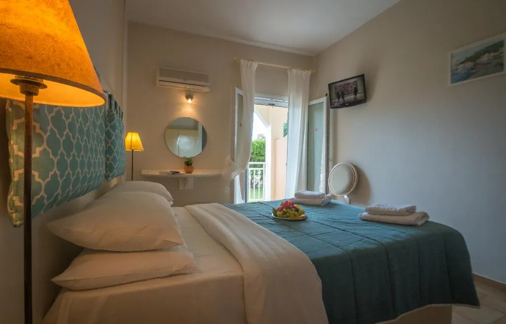 Double or Twin STANDARD Room, Coral Beach, Corfu