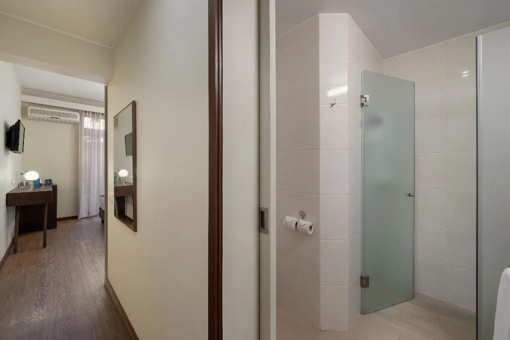 Double or Twin STANDARD Room, Madeira, Madeira