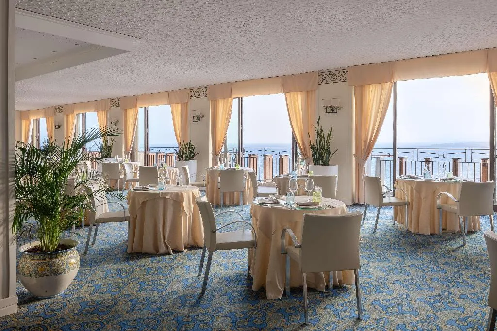 Restaurant, UNA HOTELS Capotaormina, Taormina