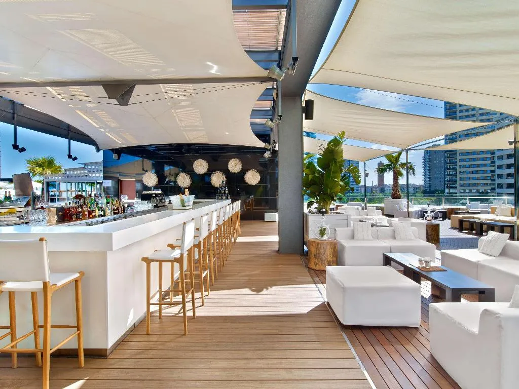 Pool, Hilton Diagonal Mar Barcelona, Barcelona