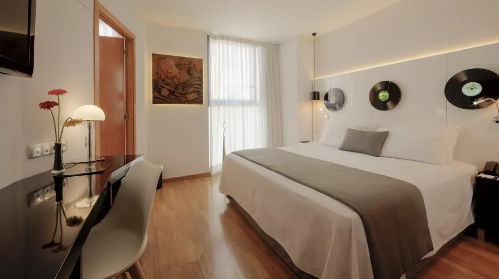 DOUBLE STANDARD Room, Evenia Rocafort, Barcelona