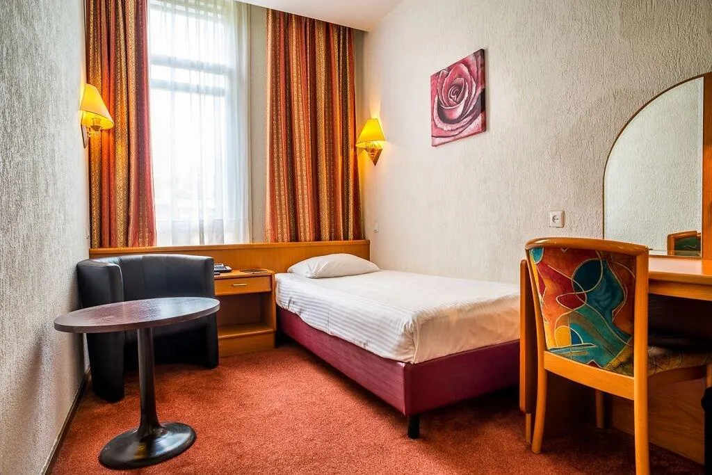 Room, Owl Hotel, Amsterdam