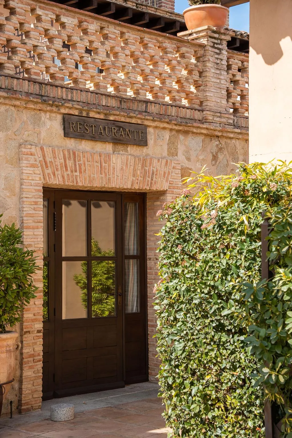 Restaurant, Hotel Cigarral De Caravantes, Madrid