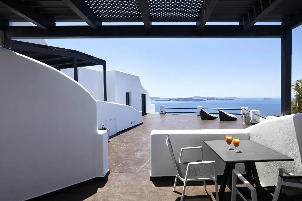 Room, Oia Suites, Santorini
